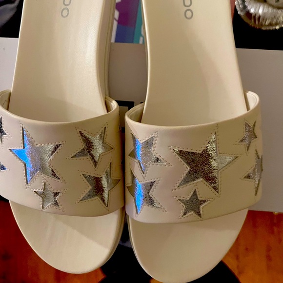 Aldo Ladies Slip ons Size 8 - Picture 1 of 2